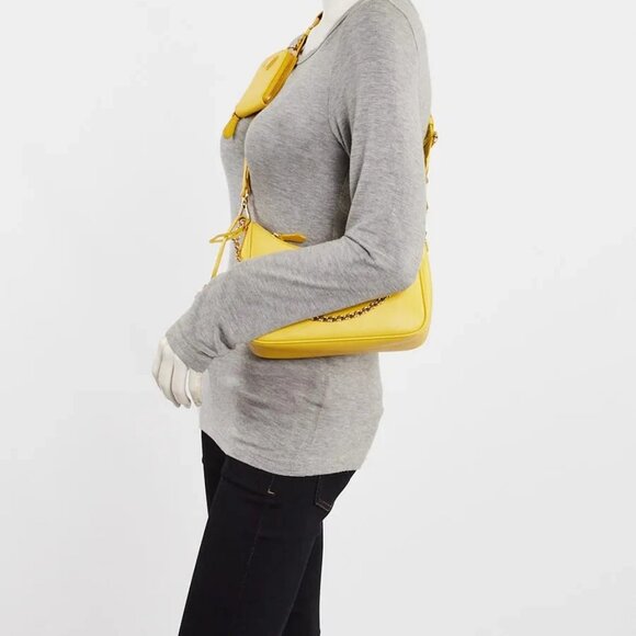 Prada Sole Yellow Saffiano Leather 2005 Re-Edition Shoulder Bag 1BH204 - Picture 9 of 12